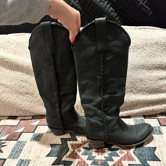 Lane Cowboy Boots - Picture 6 of 7